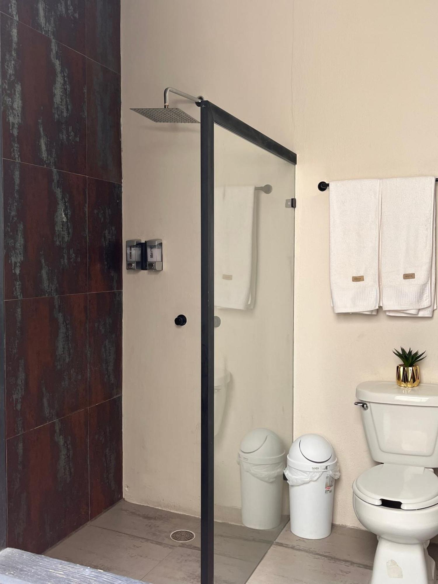 Aura Hotel B&B Tlaquepaque Kültér fotó